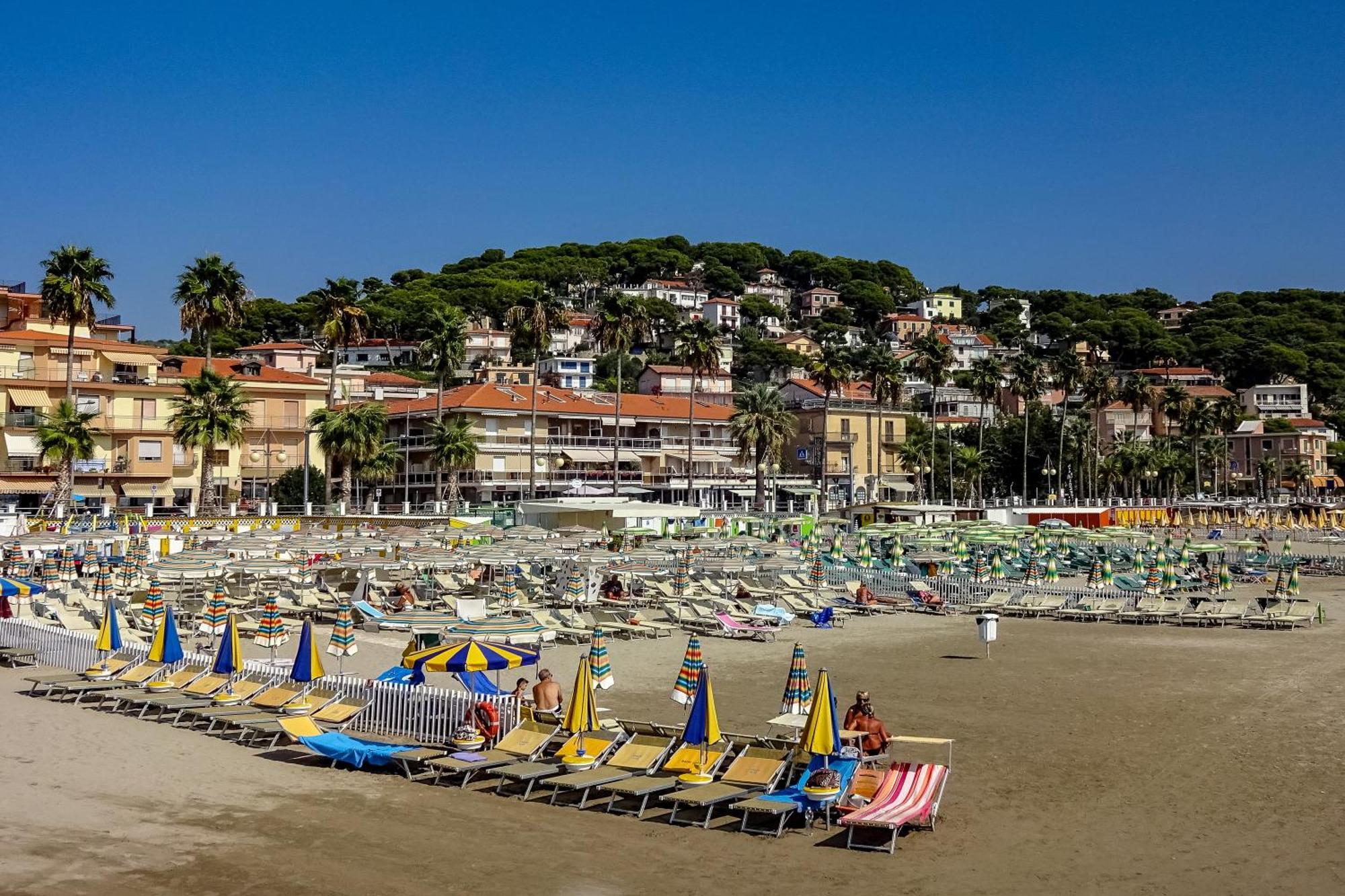 Laigueglia Beach - Happy Rentals 외부 사진